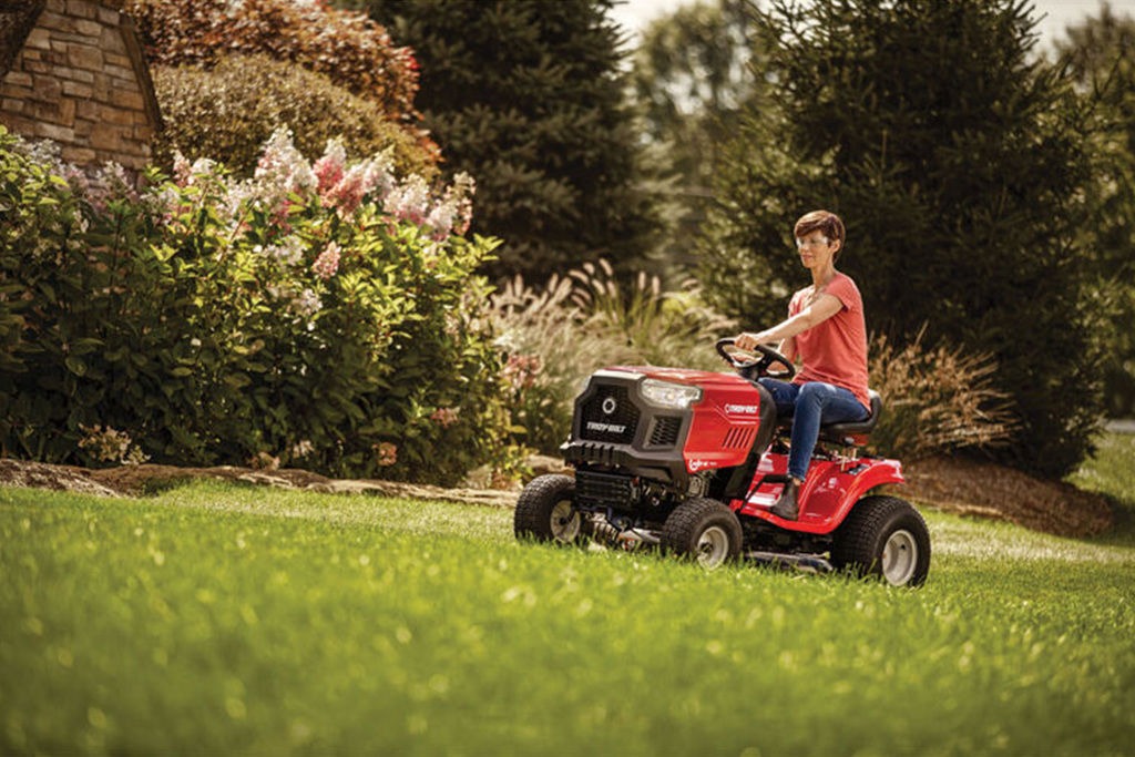 Troy-Bilt Pony 42 Riding Lawn Mower 15.5HP 42" Deck Briggs Engine