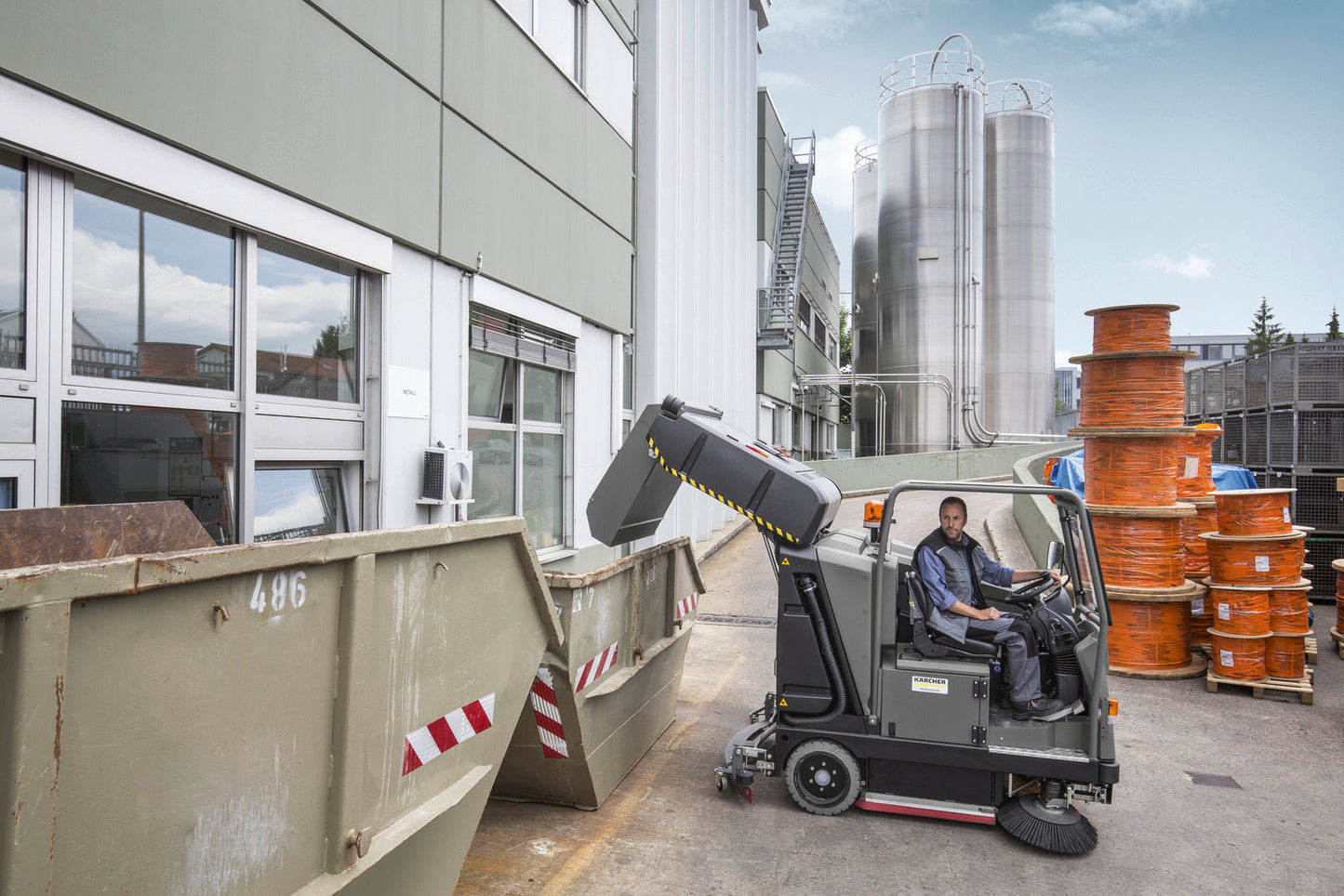 Kärcher B 300 RI LPG Ride-On Sweeper Scrubber 69” Industrial Cleaner