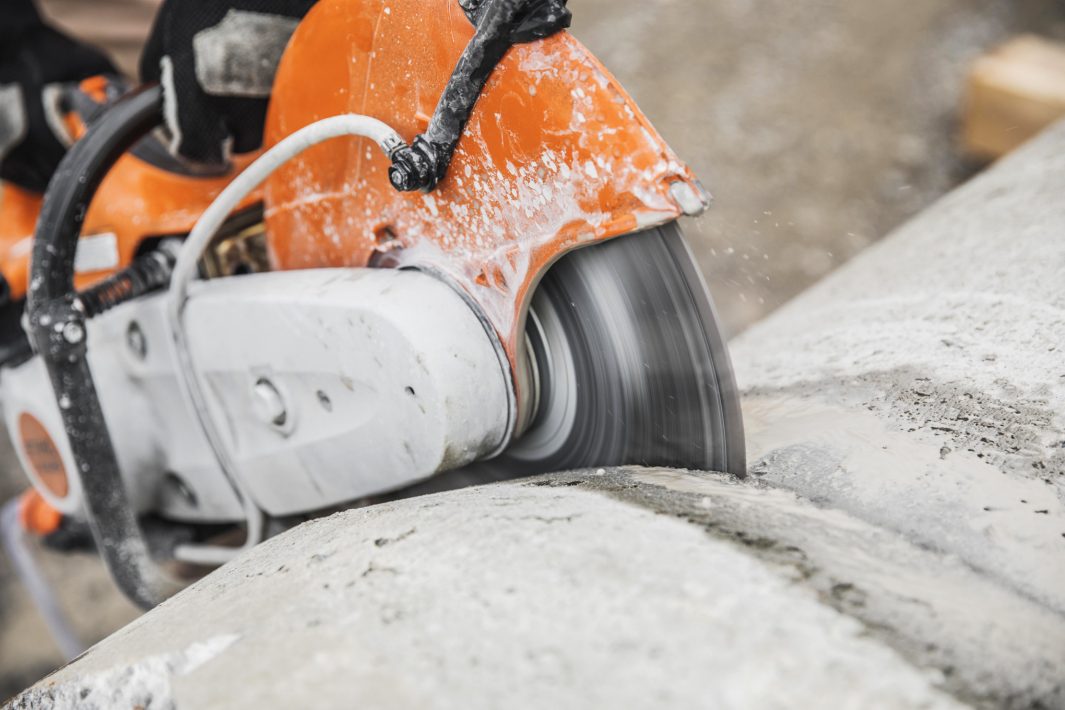 STIHL TS 420 14” Cut-Off Saw 4.4HP Gas Power Cutter